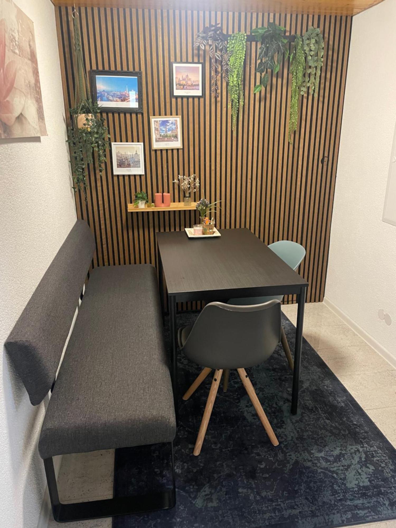 Moderne Ruhige Appartement Ubstadt-Weiher